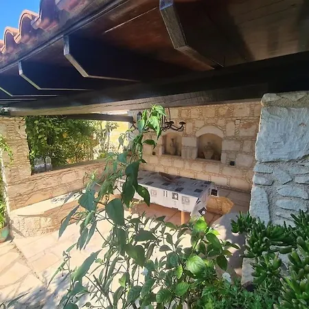 Ferienhaus Ivi House In Giolou, Paphos