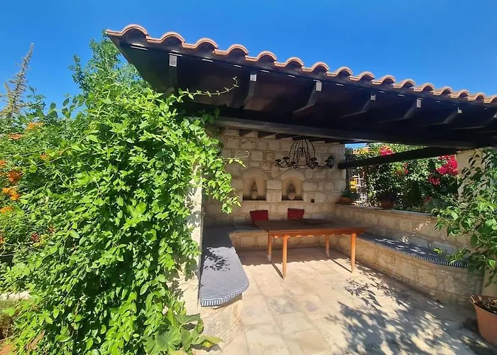 別荘 Ivi's House Giolou