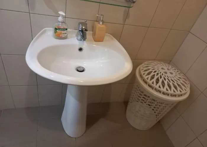 Ivi's House Giolou Paphos