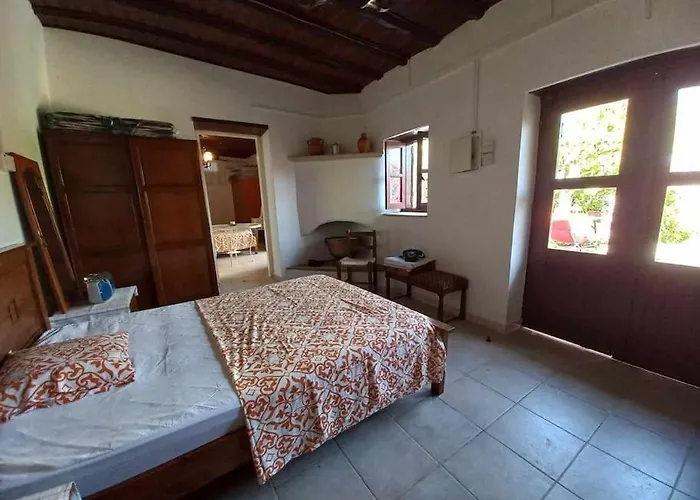 Ivi's House Giolou Paphos